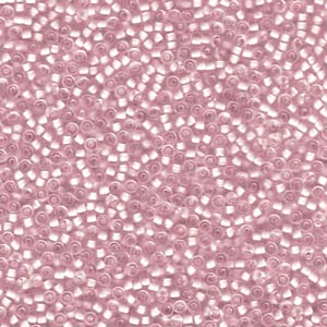 Miyuki Seed Beads - 11-91923 Semi-matte Pale pink/Lined Crystal