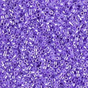 Miyuki Delica - DB249 Lined Crystal/Purple