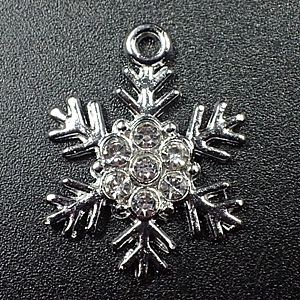 Snowflake-charm-silver-2