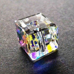8mm Faceted Crystal Cube - Crystal AB